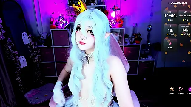 Aki  Ra online show from November 3, 11:42 pm