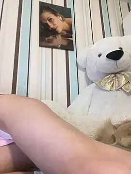 Liya my online show from February 17, 2:27 pm