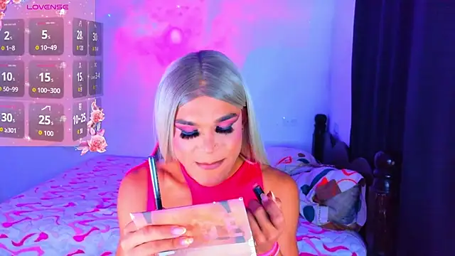 AllisonsweetZ online show from May 2, 10:13 pm