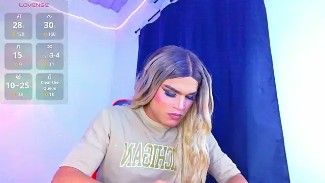 AllisonsweetZ online show from April 28, 4:16 am