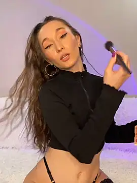 cutte dora online show from November 26, 5:03 pm