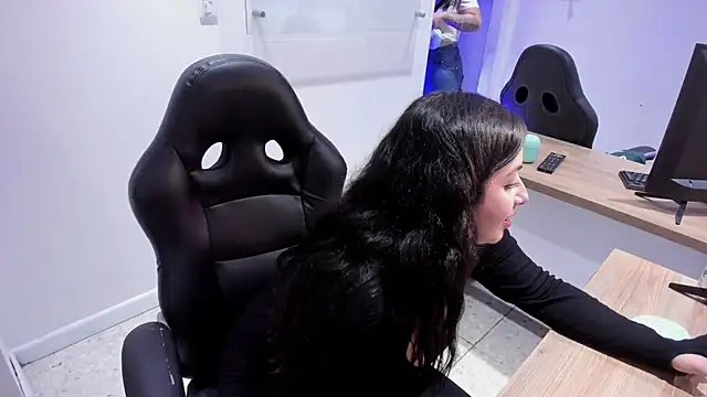 Kimkalifa  online show from March 20, 5:18 pm