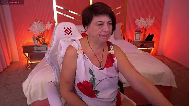 MilaSkyy online show from October 11, 5:04 pm