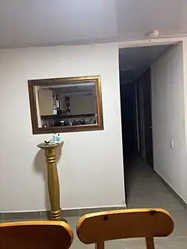 karla nill online show from March 3, 7:09 pm