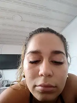 LaurenWelly  online show from January 15, 8:59 pm