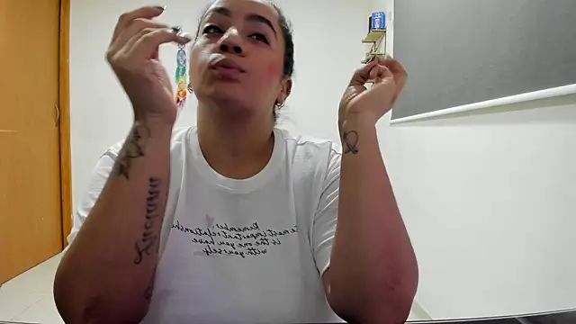 Samanthagax online show from May 16, 12:02 am
