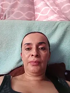 Samantha Sullivan  online show from March 2, 9:20 pm