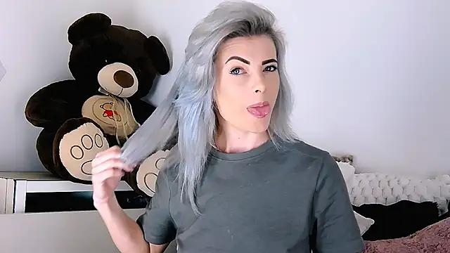 Aly girl1 online show from April 9, 9:59 am