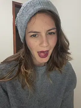 Hanny 24 online show from October 6, 3:23 am