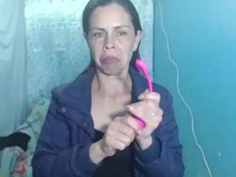 Marilyn xxxx online show from December 16, 9:31 pm