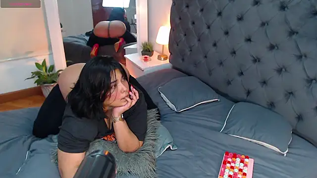 VictoriaMontero30000 online show from March 28, 11:58 pm