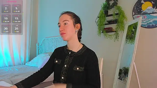 Belle Via online show from March 15, 9:44 am