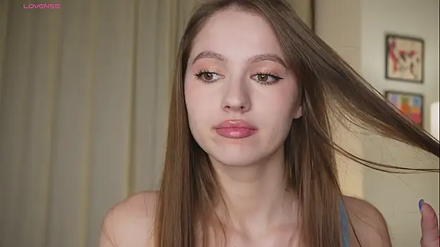 hecola online show from April 1, 1:23 pm