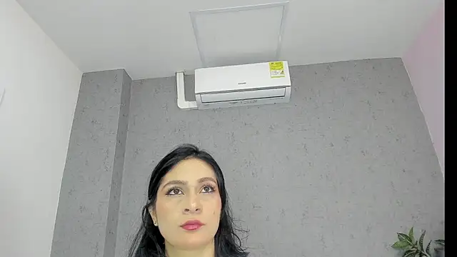 Tiffany mendez online show from February 23, 12:04 pm