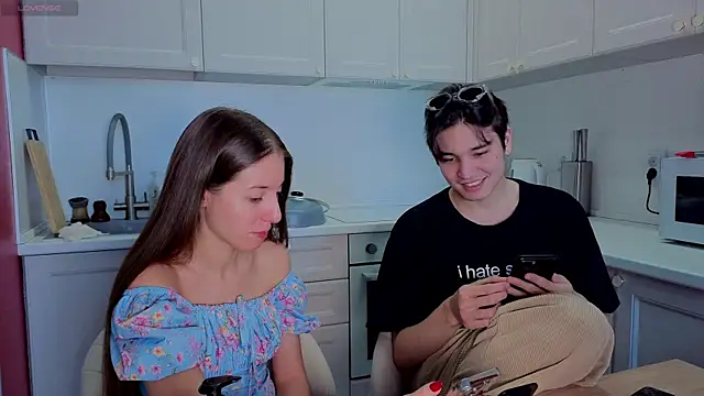 fcjuicy pussy online show from October 3, 7:46 am