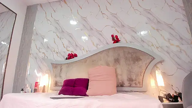 sarita rouzze online show from October 12, 9:55 am