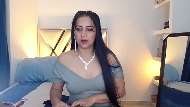 Snapshot of Andrea_Sexx_ chatting on October 11, 6:51 am Andrea Sexx  online show from October 11, 6:51 am