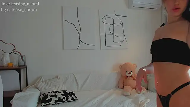 aesthetics  tease online show from April 14, 1:49 am