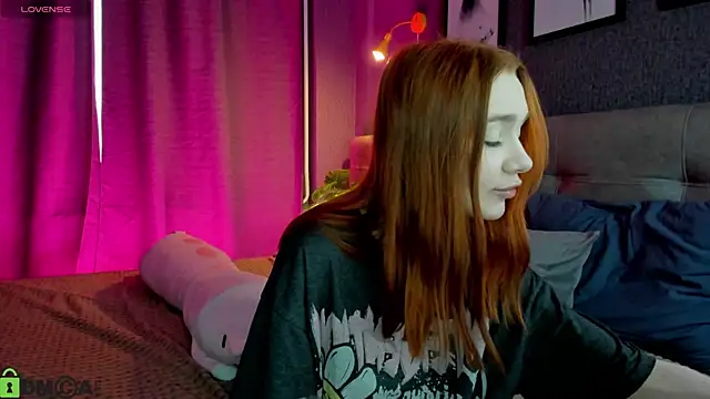 Lesi Moonie01 online show from March 29, 9:30 am