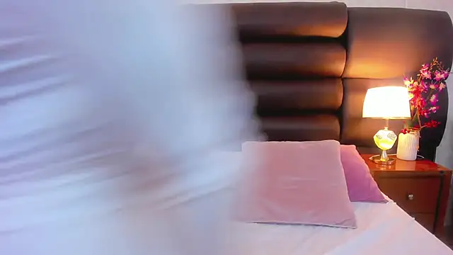 AmbarSantany online show from February 28, 1:27 am