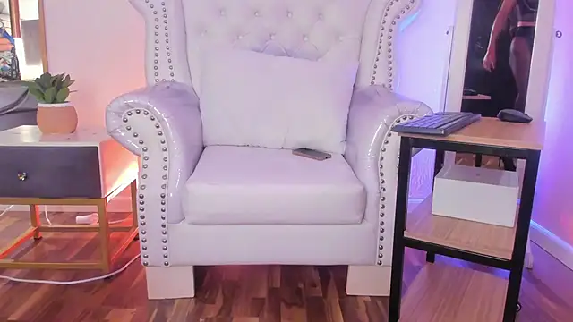 GabyPetit online show from March 10, 8:46 pm