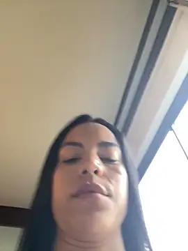 Elamesmamorena online show from January 15, 7:09 pm