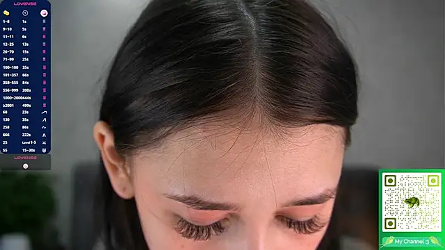 AislyEmbury online show from January 11, 5:01 am