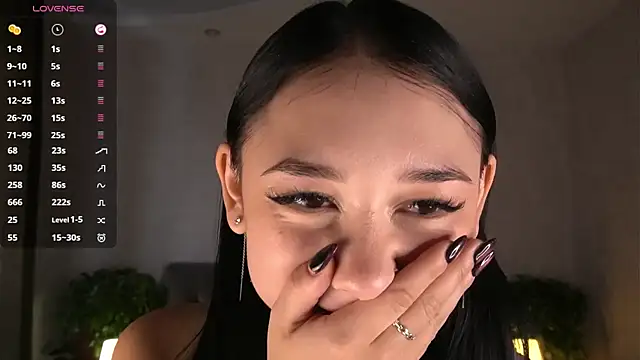 AislyEmbury online show from October 11, 5:45 am