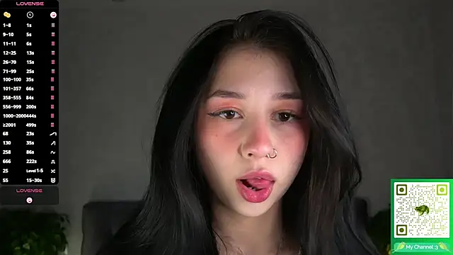 AislyEmbury online show from November 22, 4:48 am