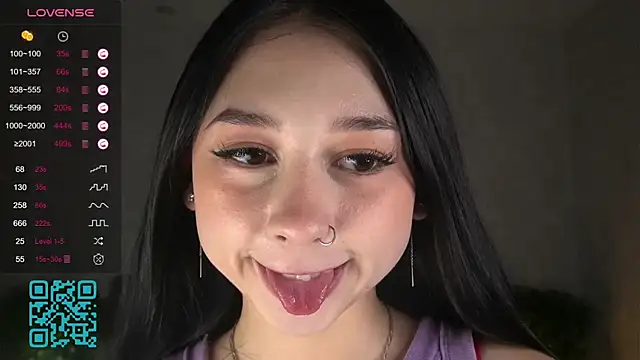 AislyEmbury online show from October 17, 6:05 am