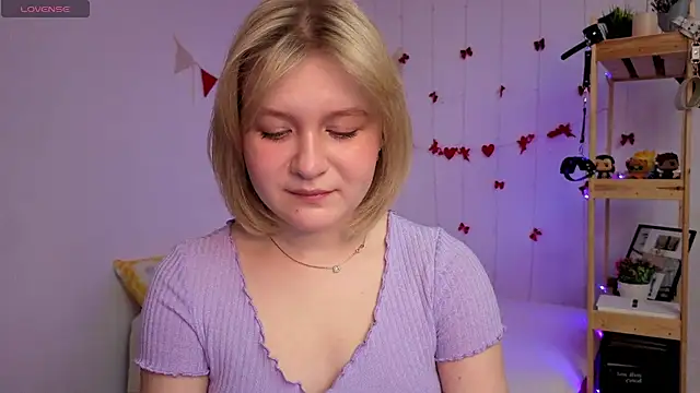 leazy peazy online show from March 31, 6:57 am