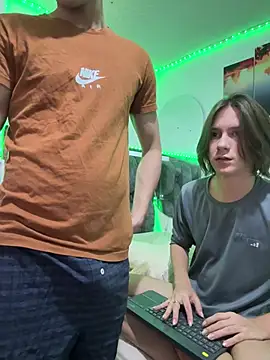 Alex and Fabian online show from March 13, 6:47 am