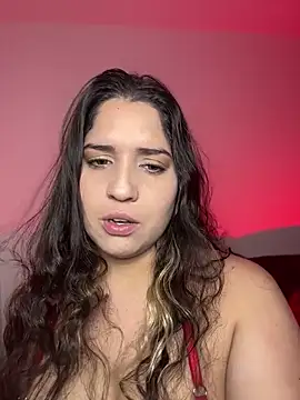 Snapshot of valentina_jonnes1 chatting on October 29, 5:45 am valentina jonnes1 online show from October 29, 5:45 am