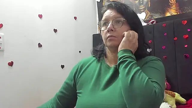 Evaaross 2345 online show from March 16, 9:41 pm