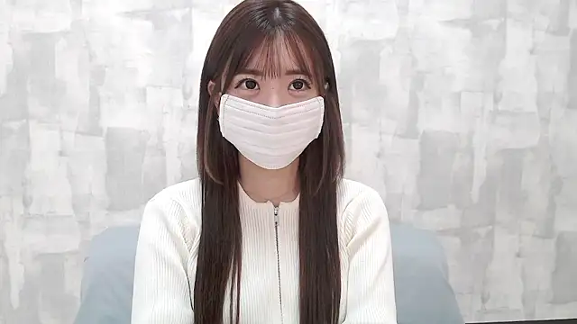 Snapshot of LOVE_MOMO_LOVE chatting on October 5, 11:37 am LOVE MOMO LOVE online show from October 5, 11:37 am