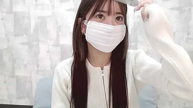 Snapshot of LOVE_MOMO_LOVE chatting on October 12, 12:18 pm LOVE MOMO LOVE online show from October 12, 12:18 pm