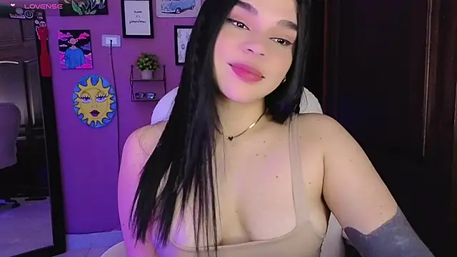 Snapshot of Veronica_111 chatting on September 30, 5:57 am Veronica 111 online show from September 30, 5:57 am