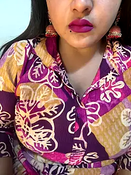 Ayesha mahi online show from December 4, 9:11 am