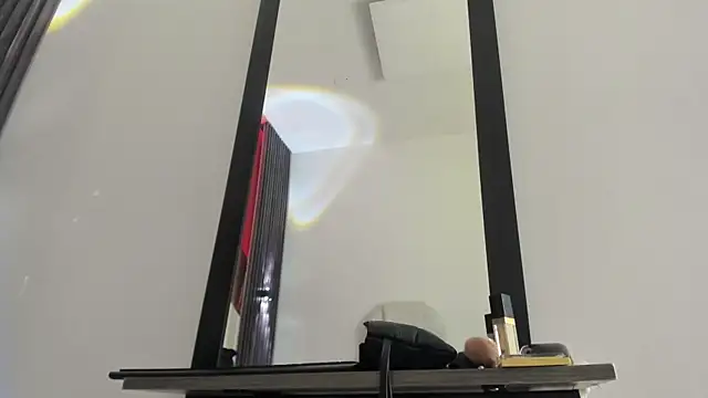 emily layton online show from March 4, 10:00 am