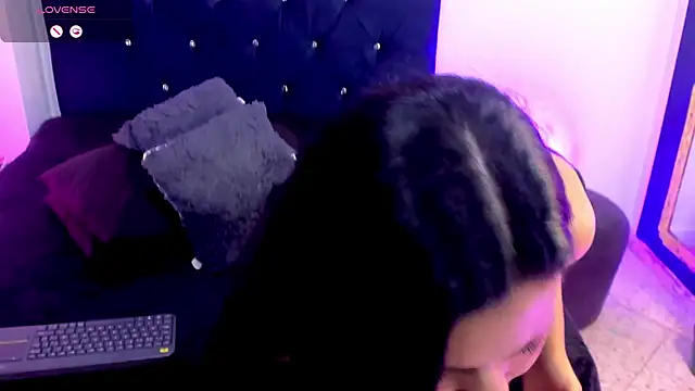 FelinaJohnson online show from September 14, 3:32 pm