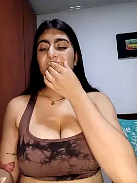 miakhalifaaa  online show from July 20, 12:35 am