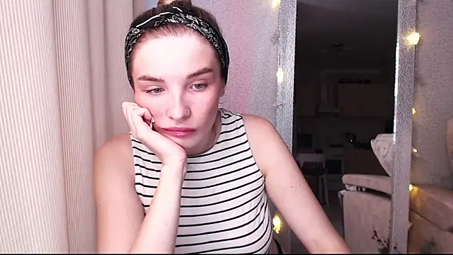 SooDana online show from November 15, 3:18 am