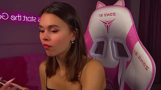 PollyLanders online show from March 10, 7:56 am