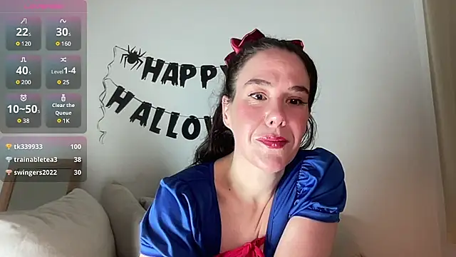 MilkyHoneyLullabies online show from October 27, 2:34 pm