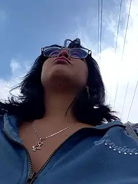 lara moon25 online show from November 21, 7:38 pm