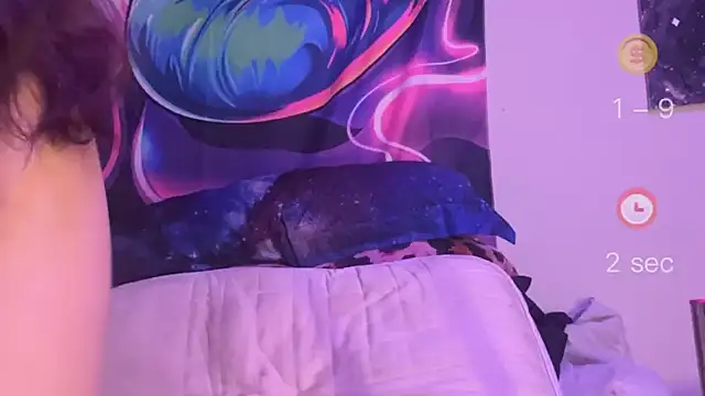 NovaLove2002 online show from February 17, 12:10 am