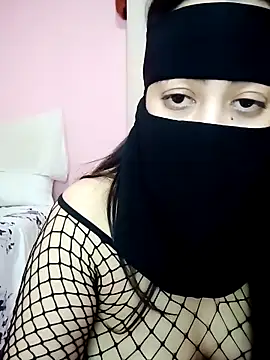 Salimasexyxh online show from April 17, 11:51 pm