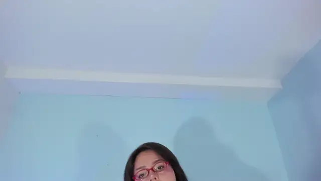 curvy rousi online show from February 5, 12:08 pm