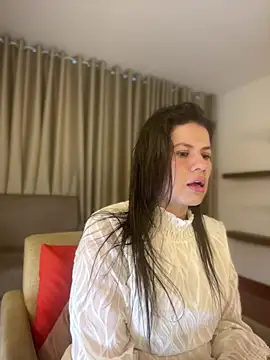 Alice Biel online show from June 5, 1:06 pm