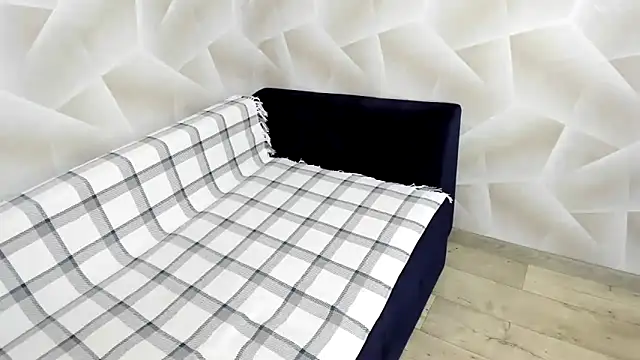 Sweet Lanaaaaa online show from April 14, 1:11 pm